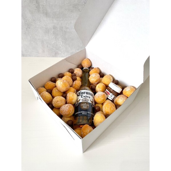 Looking for the perfect gift? Taste Crate's Dessert